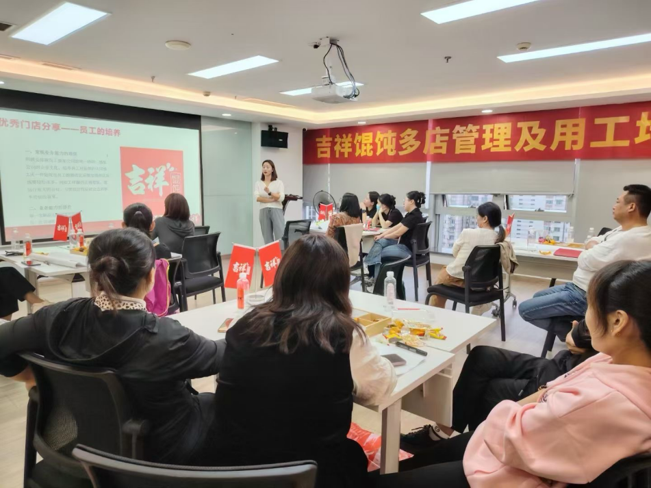 没经验开郑州餐饮店？加盟对品牌也能快速上手