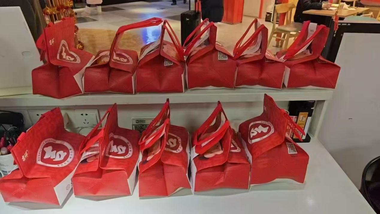 上海快餐店加盟多少钱？吉祥馄饨给你答案